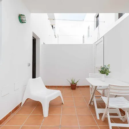 Mahostly Comillas Pf Arrecife (Lanzarote)